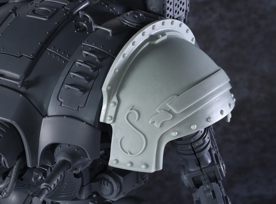 Custodian Knight - Scrolled Univ. Shoulder Pad(s)