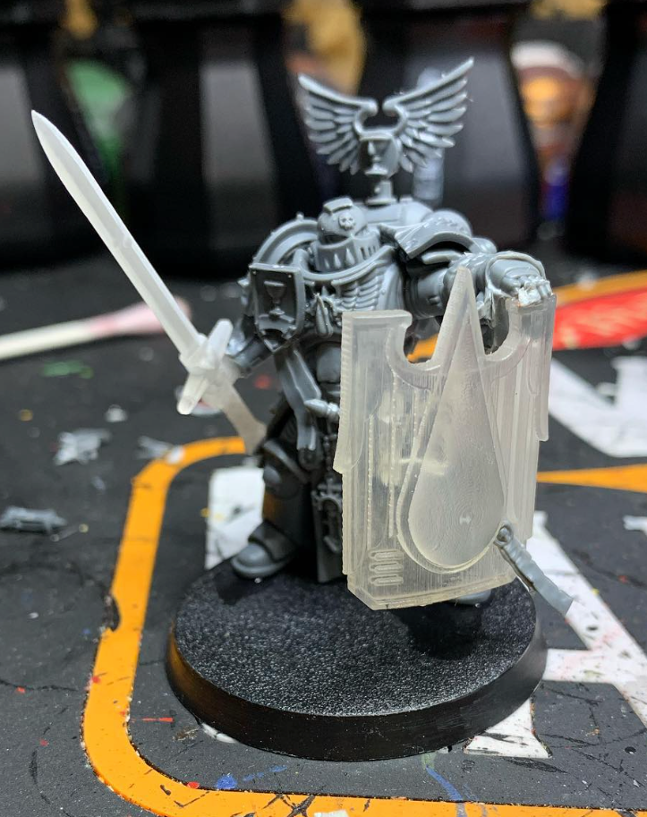 Winged Sword - Aquilas Tower Shields (L/R)