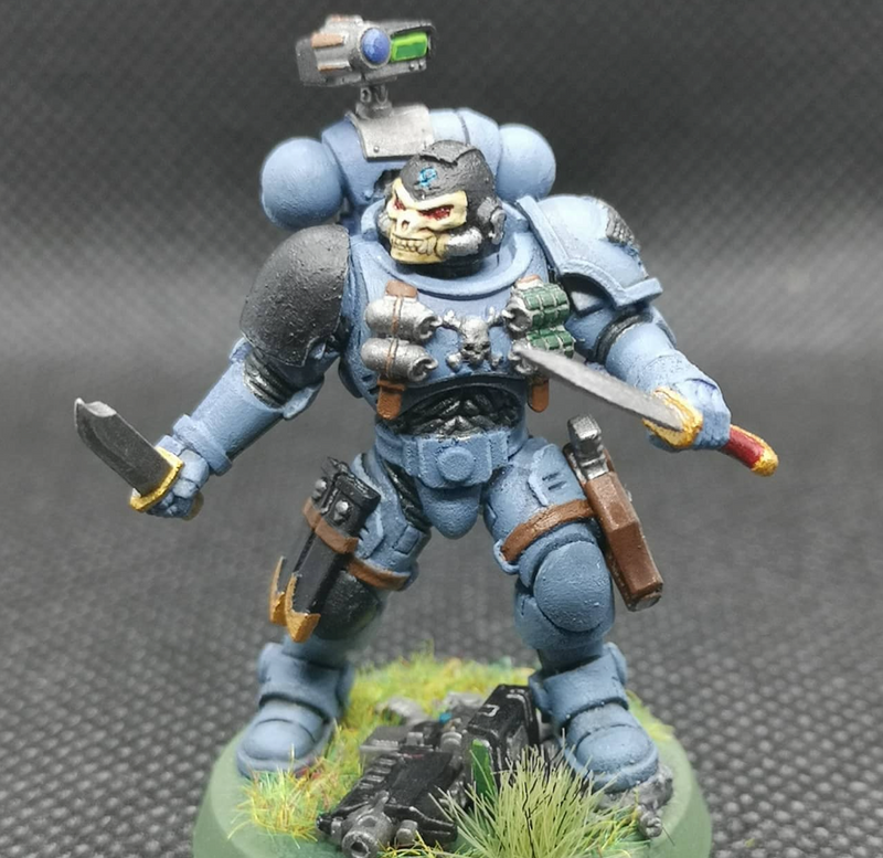 10x Base - G:10 Dire Wolf Helms