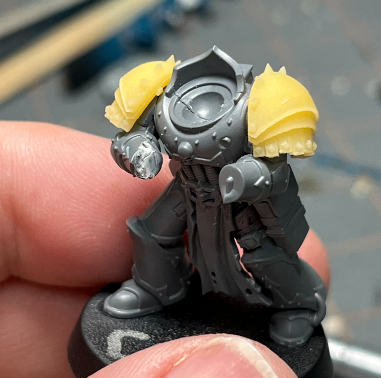 10x Hounds of Tartarus - Ex:1 Gladiator Shoulders