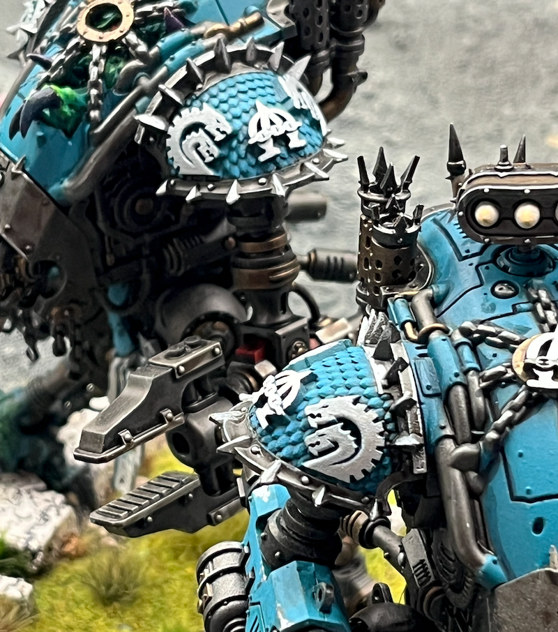 Devil Dragons - C1v Squire Knight Pauldrons