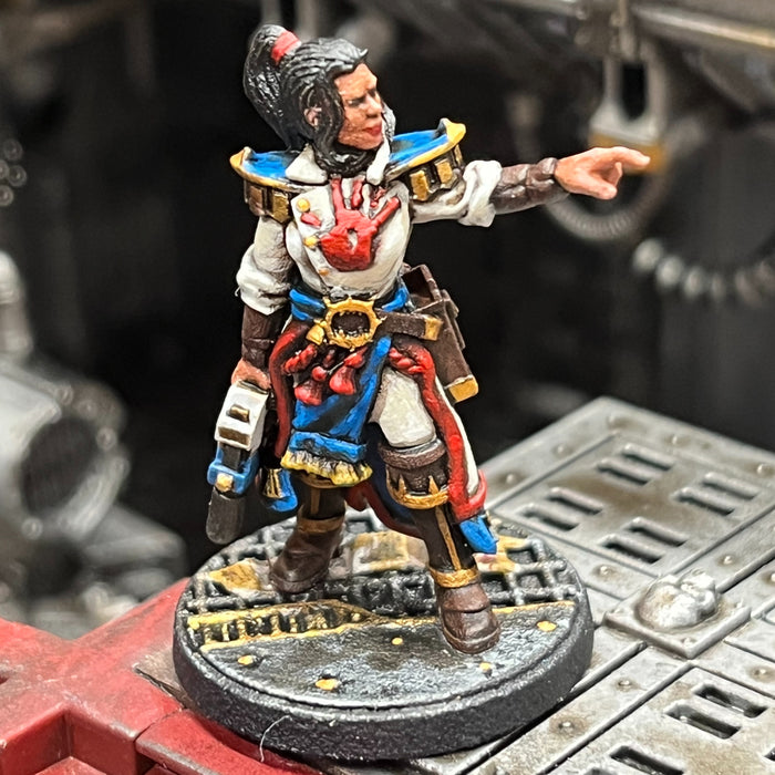 Heroes of the Heresy Series: Capt. Ursula Claw w/Laser Pistol (OG)