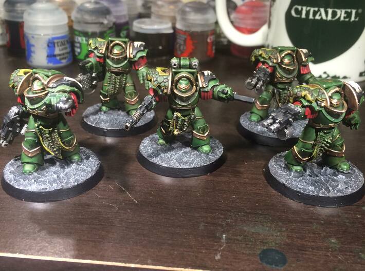 5x Dragon Leathers - T:2a Cataphractii Shoulders 3d printed Similar product