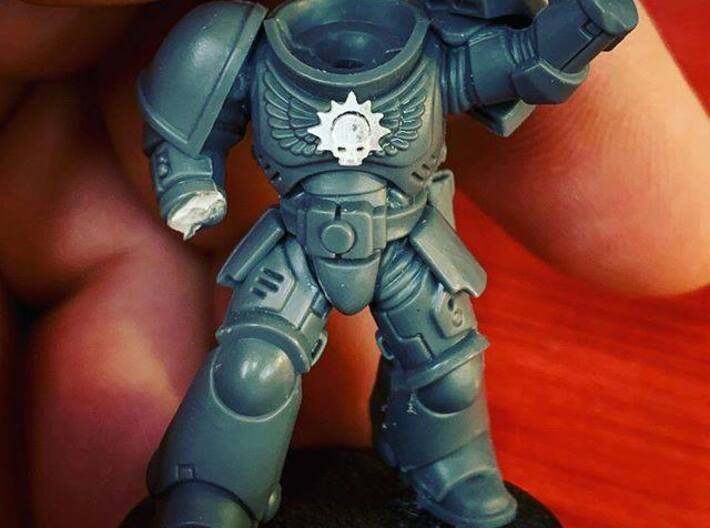 20x Skull - Tiny Convex Insignias (3mm) 3d printed