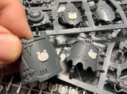 20x Dragon Flame - Bent Insignias (7mm) 3d printed