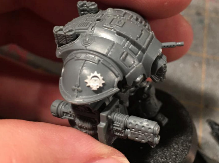 20x Ogothic #4 - Tiny Convex Insignias (3mm) 3d printed