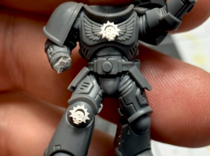 20x Void Drakes (R) - Tiny Convex Insignias (3mm) 3d printed