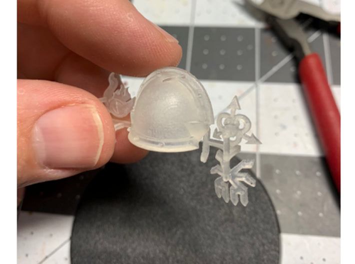 Iron Heads 1 - Abhor: Demonic Pauldrons 3d printed