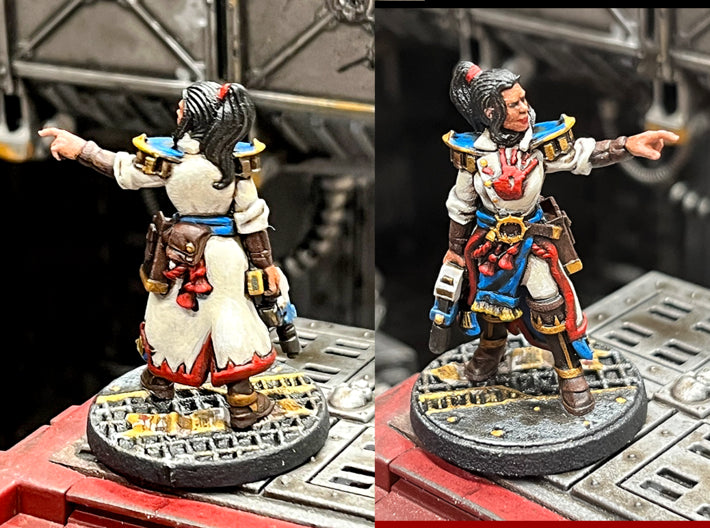 Capt. Ursula Claw - with Plasma Pistol 3d printed